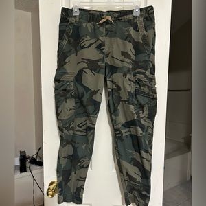Wrangler camo cargo joggers